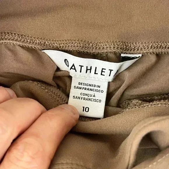 Athleta High-Rise Cardiff Pants Cuffed Pleated Belted Women's 10 Brown Pockets - Picture 4 of 12